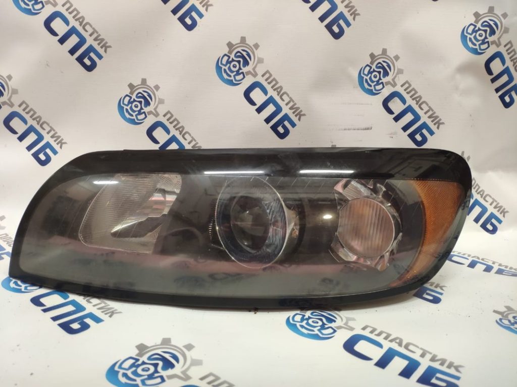 Замена стекла Volvo C30, цена в СПб