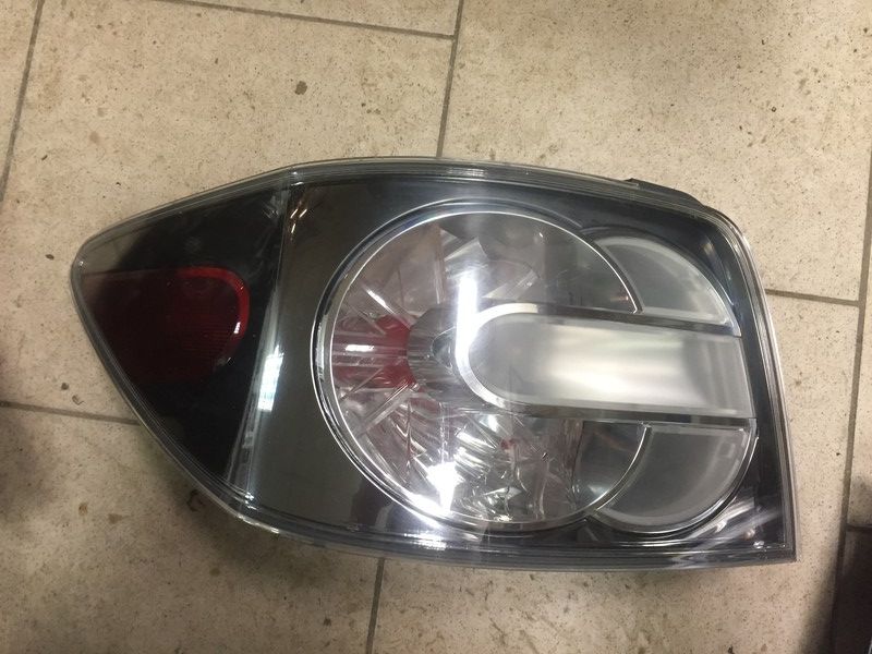 Ремонт заднего фонаря Mazda CX-7 IMG_3472-02-01-20-08-38