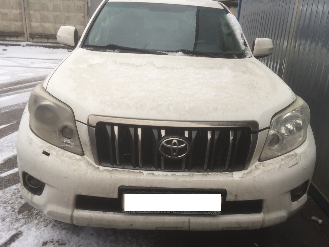 Замена стёкол фар Toyota Land Cruiser Prado 150, цена в СПб